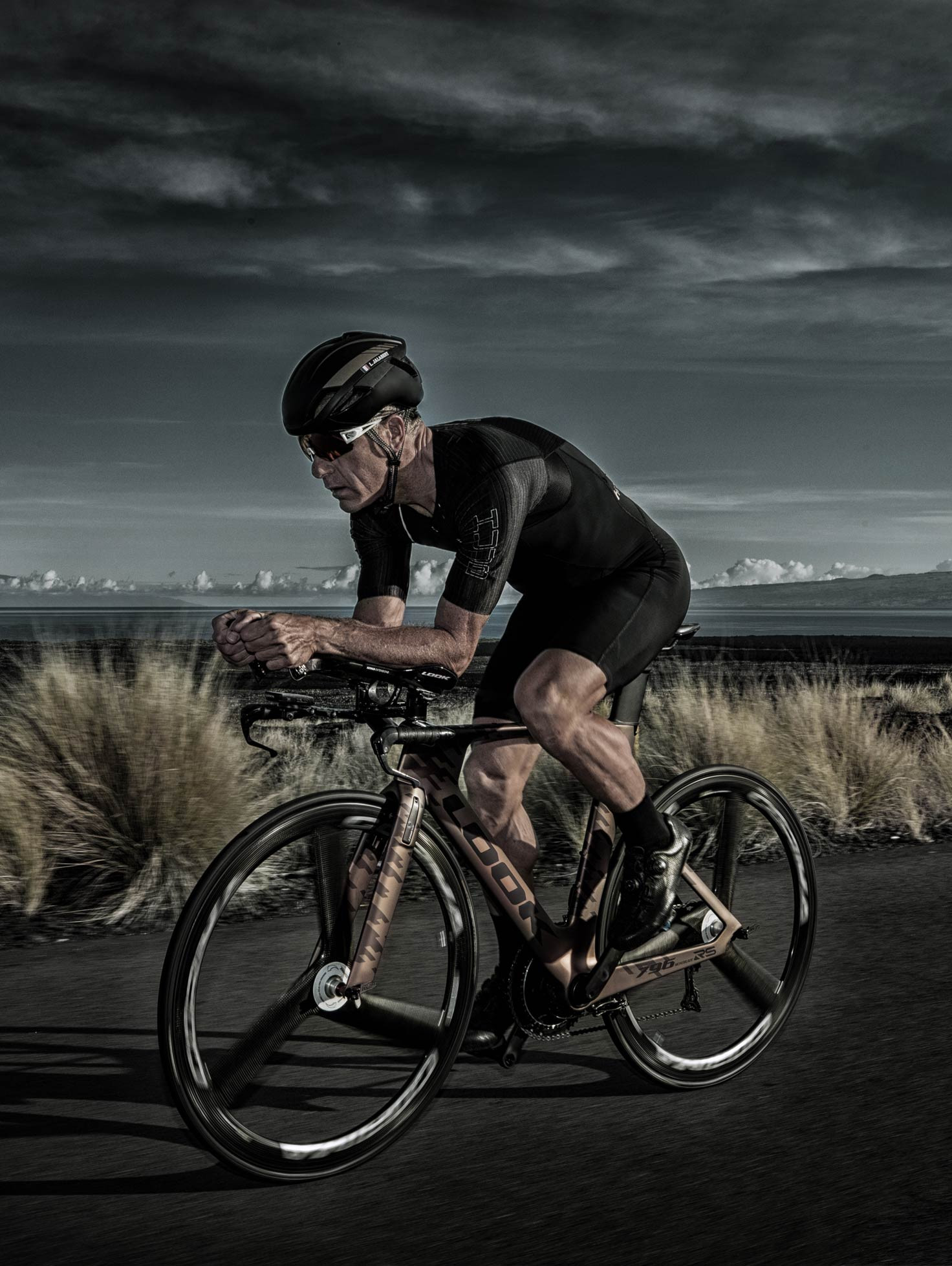 796 MONOBLADE RS ERUPTION - PRESS KIT